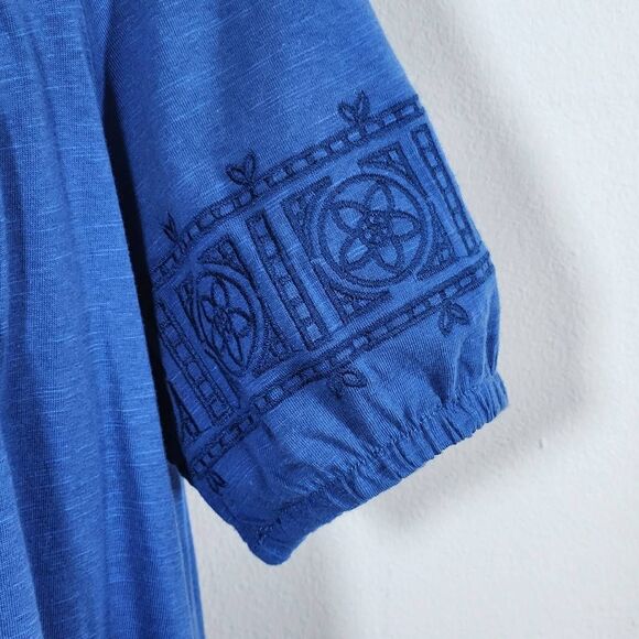 Mason & Belle Blue Knit Top with Embroidered Puffy Sleeves NWT Size Medium - Picture 3 of 10